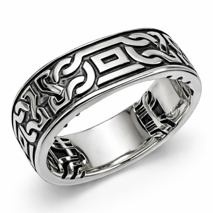 Срібна каблучка розмір  18 Артикул 1689