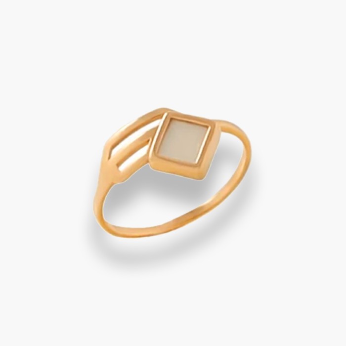 Золота каблучка з білим перламутром Розмір 16,5 Артикул 369677