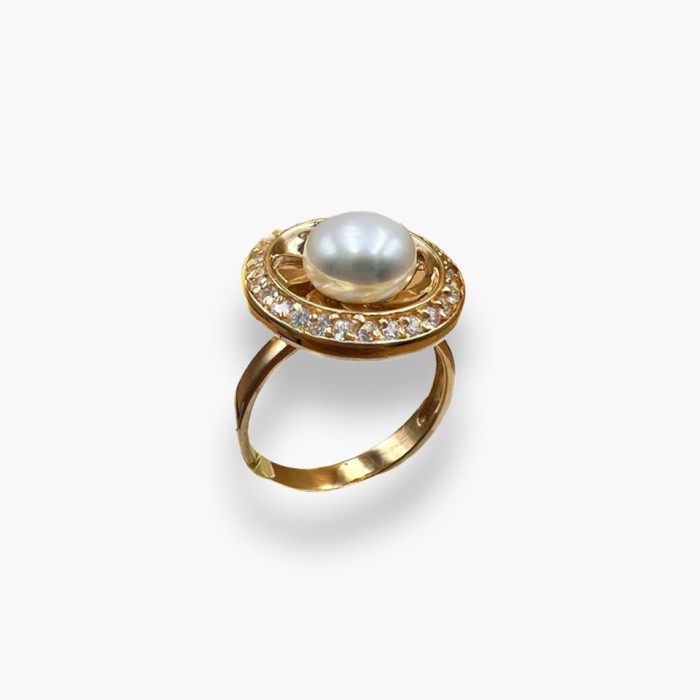 Золота каблучка з перлиною та фіанітами Розмір 17 Артикул 1106516100
