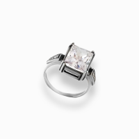 Срібна каблучка з фіанітом Розмір 18 Артикул  71337