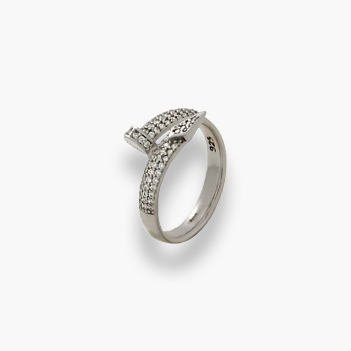 Срібна каблучка LOVE з фіанітами. Розмір 17,5. Артикул KKB 83420