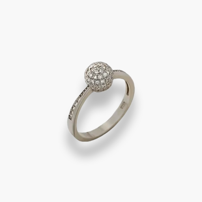 Срібна каблучка з фіанітами Розмір 18  Артикул 1.1011.1230.26