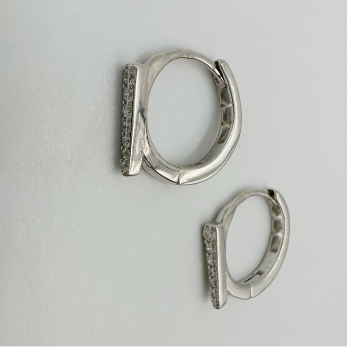 Срібні сережки кільця з фіанітами . Артикул CZ 72073