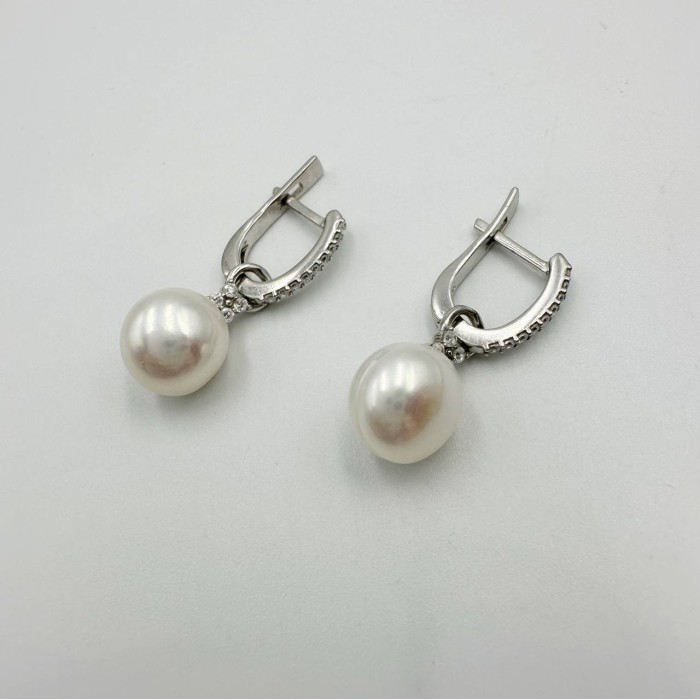 Срібні сережки з підвіскою та перлиною . Артикул 2450/1р